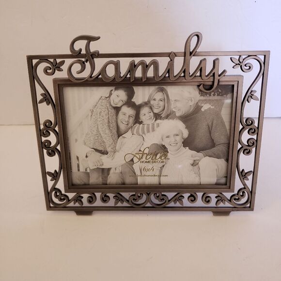 Metal Picture Frame - Picture 2 of 6